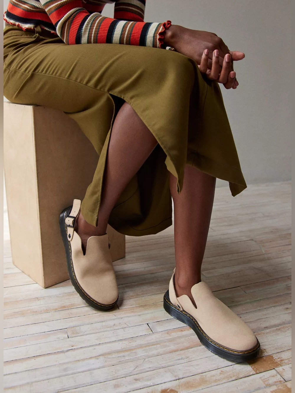 Dr. Martens Carlson Suede Slingback Mule 8